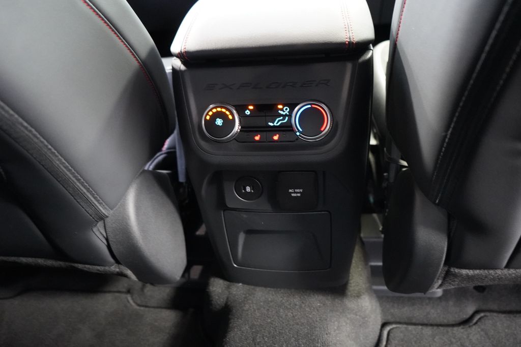 2026 Ford Explorer ST - Photo 20