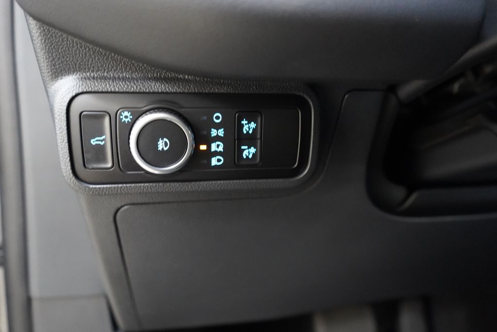 2026 Ford Explorer ST - Photo 29