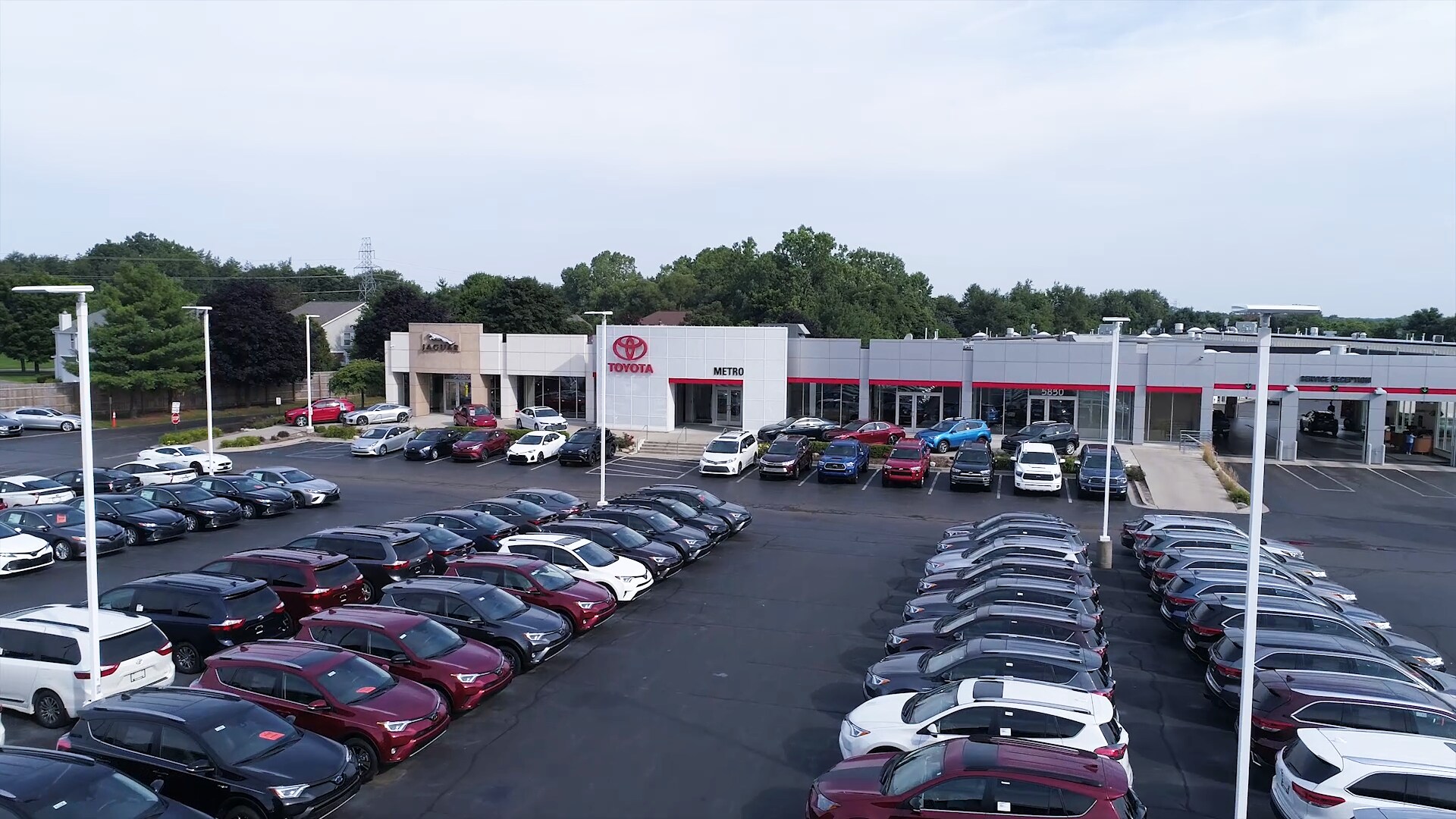 Toyota Dealership Kalamazoo MI Near Battle Creek &amp; Portage