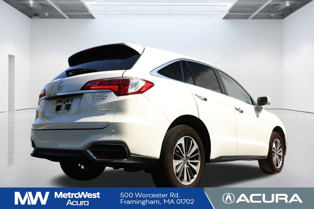 2018 Acura RDX Advance photo 4