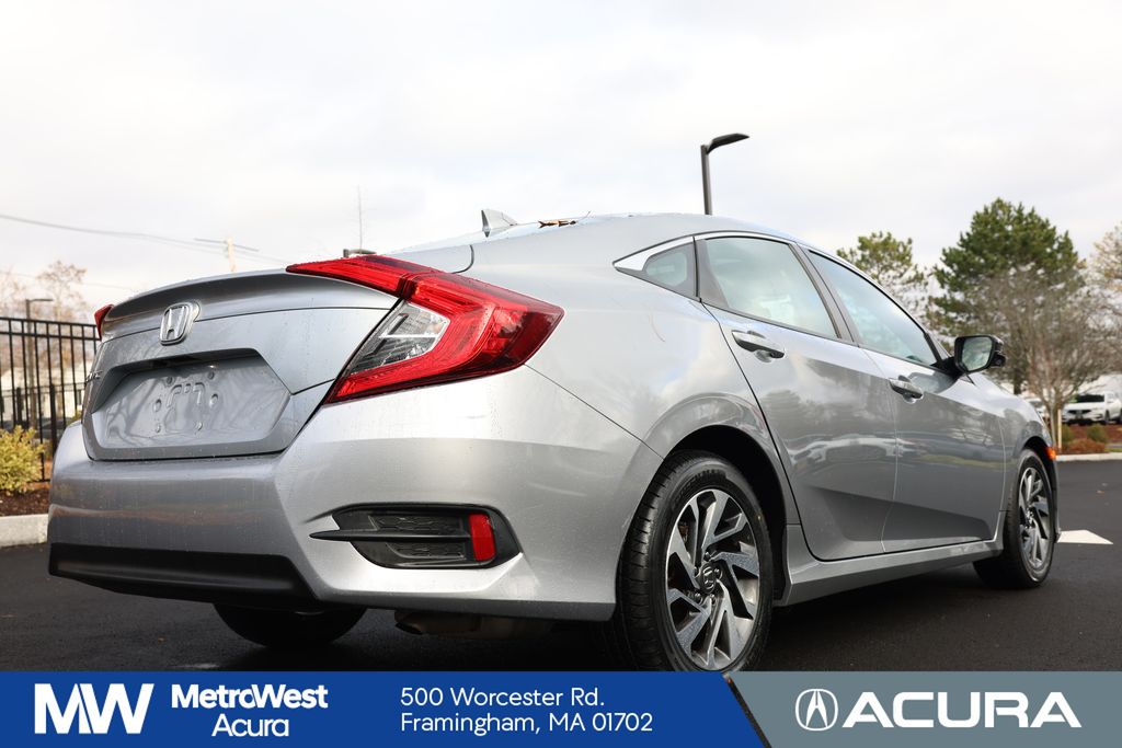 2018 Honda Civic EX photo 4