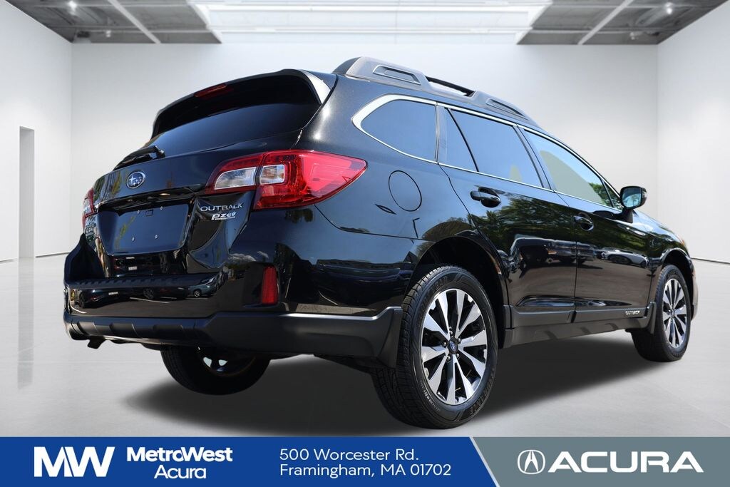 Used 2015 Subaru Outback 2.5i Limited w/Moonroof/KeylessAccess/Nav/EyeSight SUV