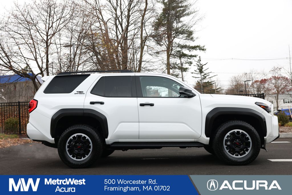 2025 Toyota 4Runner TRD Sport Premium photo 2