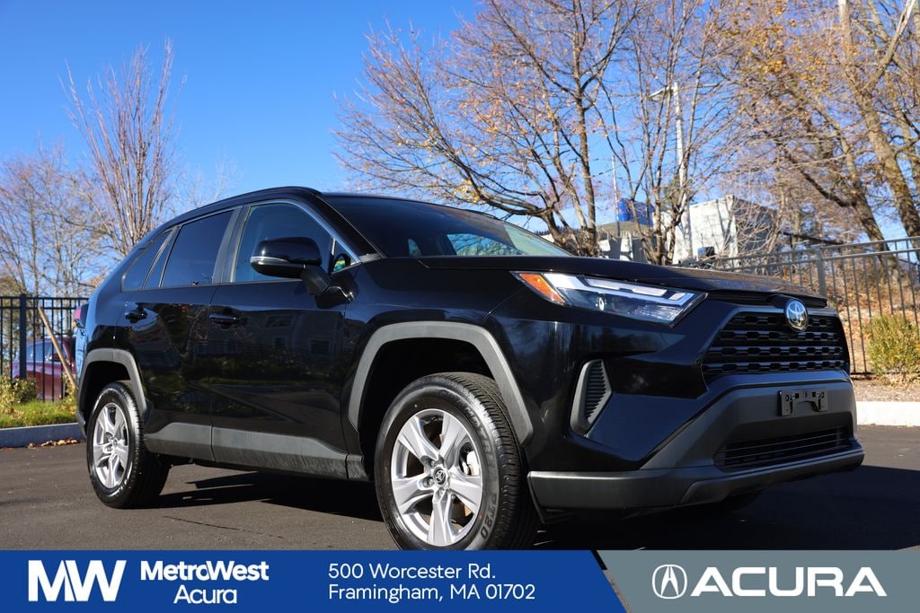 Used 2025 Toyota RAV4 XLE SUV