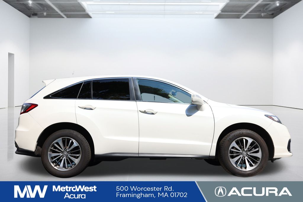 2018 Acura RDX Advance photo 3