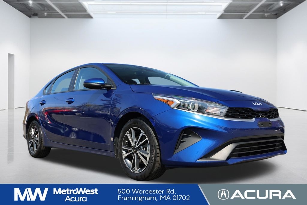 Used 2024 Kia Forte LXS Sedan