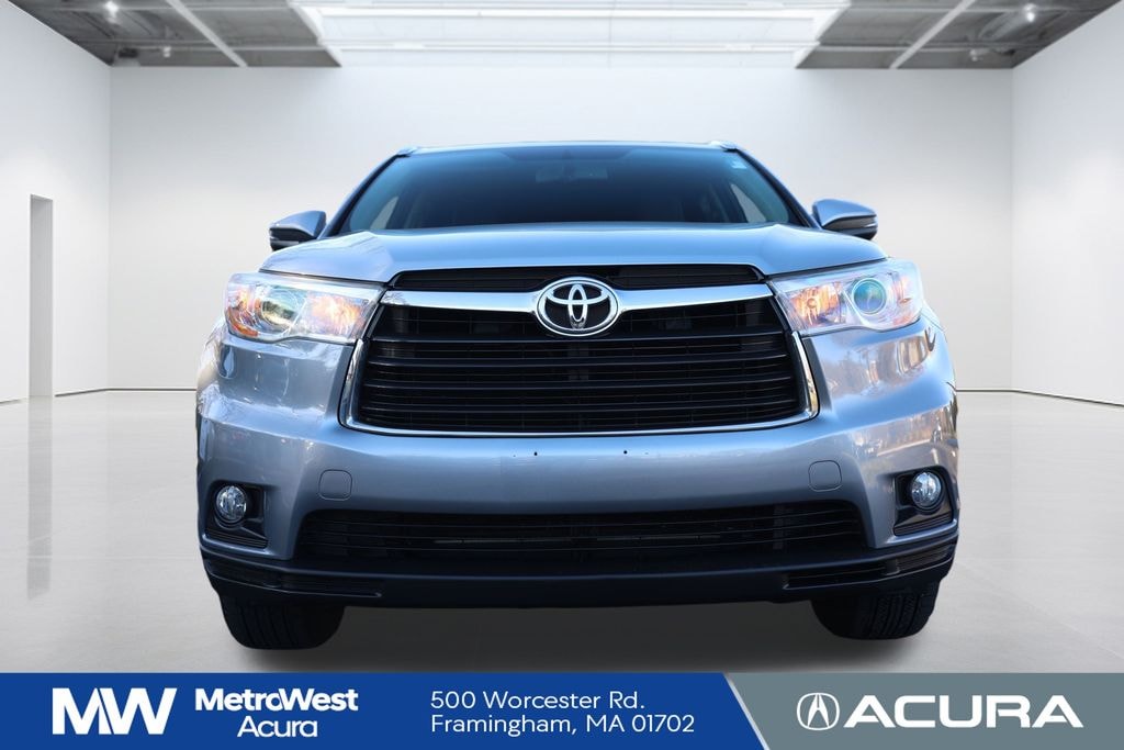 Used 2014 Toyota Highlander XLE V6 SUV