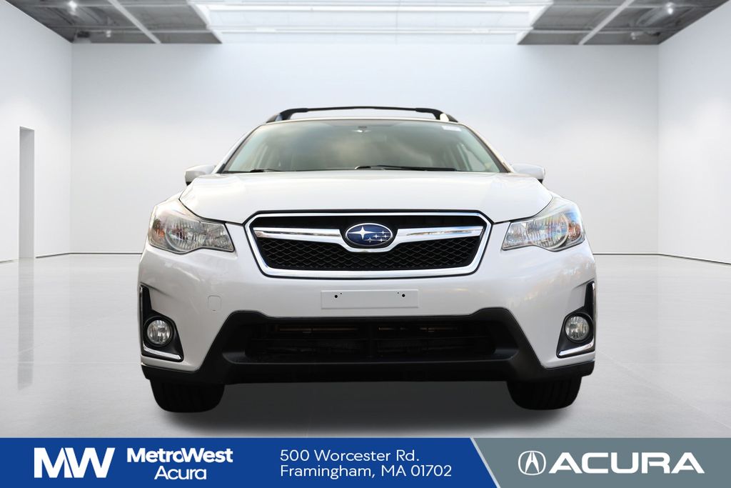 2016 Subaru Crosstrek 2.0i Premium photo 2