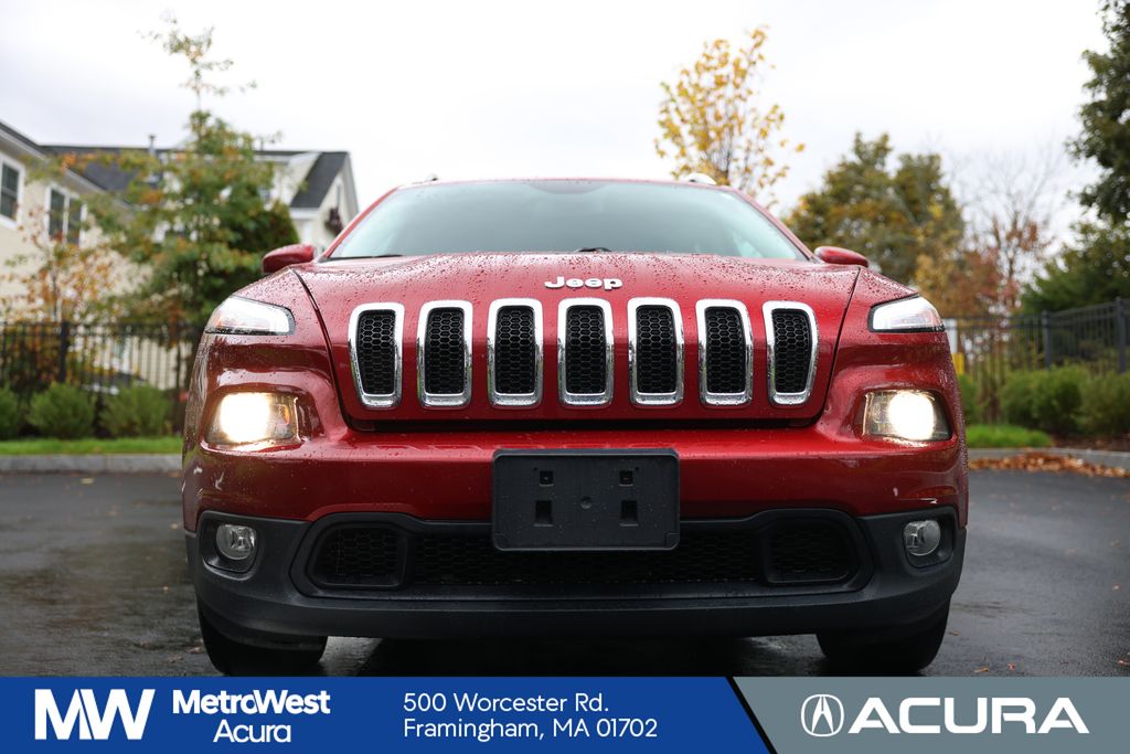 Used 2015 Jeep Cherokee Latitude with VIN 1C4PJMCS0FW528191 for sale in Framingham, MA