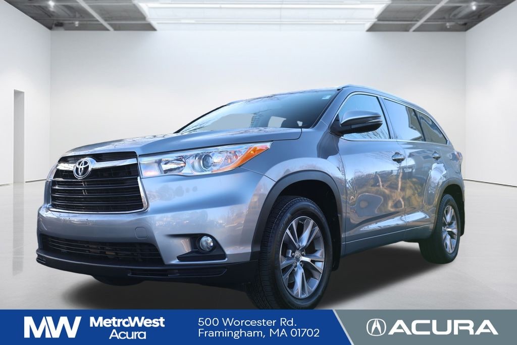 Used 2014 Toyota Highlander XLE V6 SUV