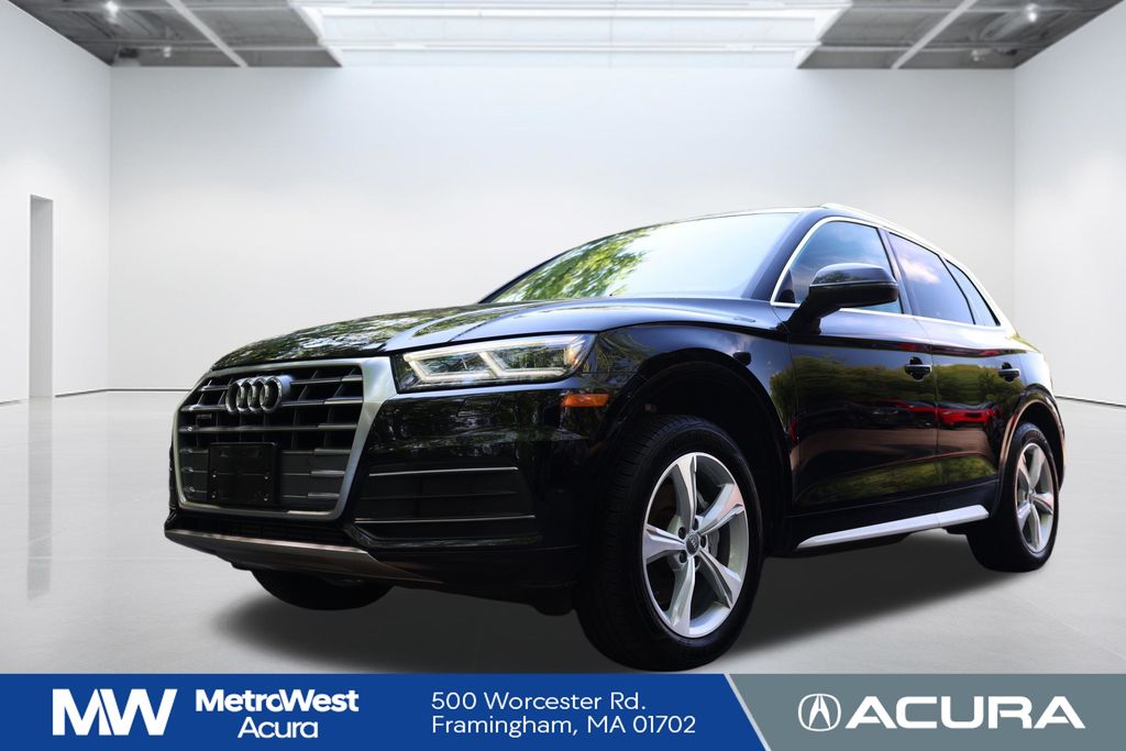 2020 Audi Q5 45 quattro S tronic Premium Plus's photo
