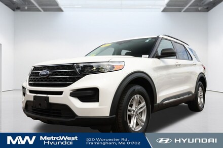 2022 Ford Explorer XLT SUV 2022 Ford Explorer XLT SUV