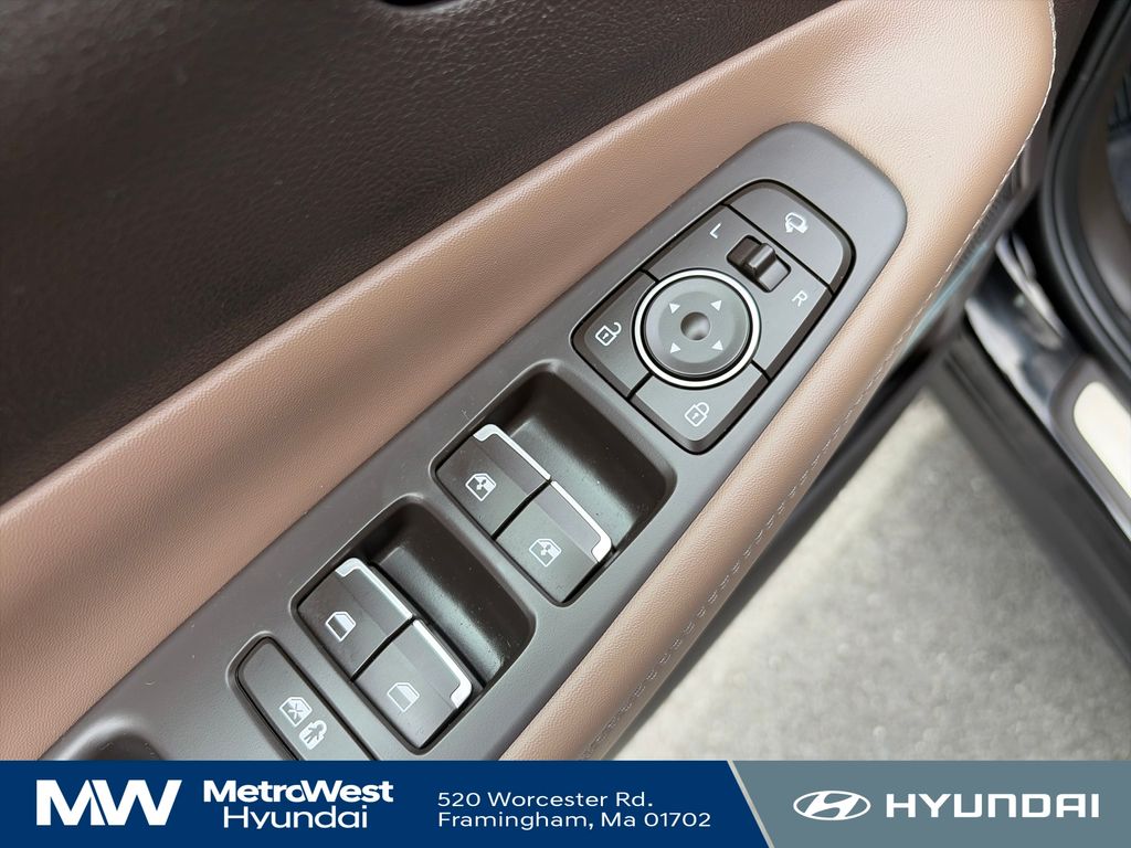 2023 Hyundai Santa Fe Limited PHEV - Photo 11