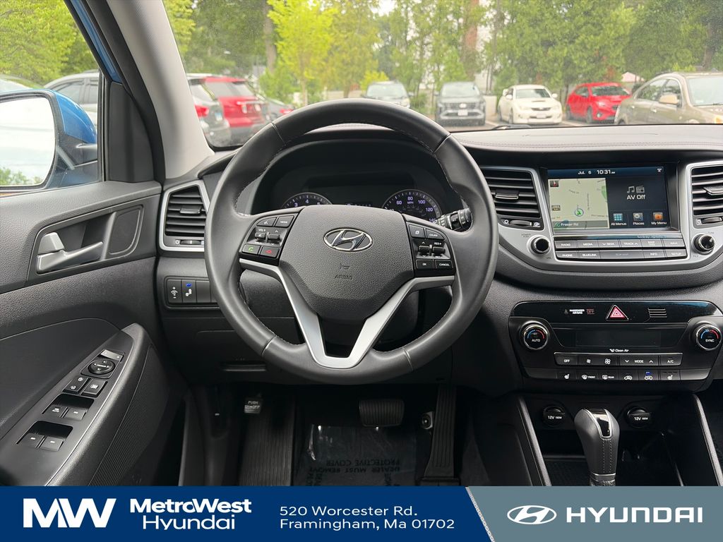2017 Hyundai Tucson SE Plus - Photo 13