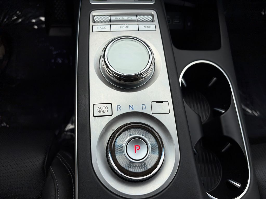 2023 GENESIS GV70 Standard - Photo 31