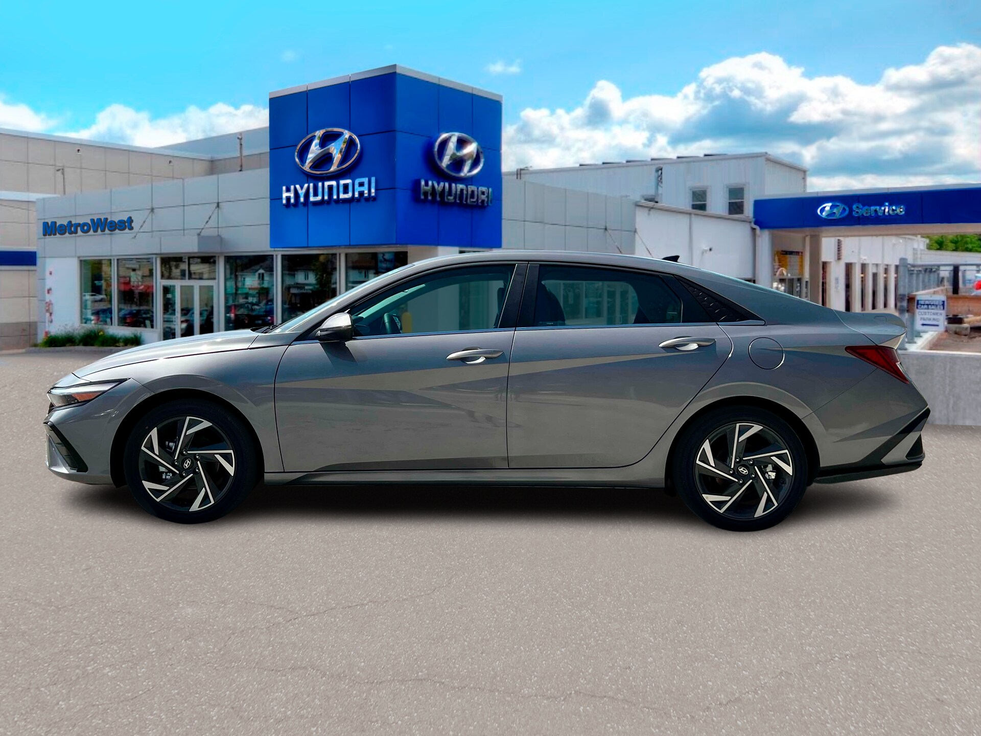 2025 Hyundai Elantra Hybrid Limited photo 2