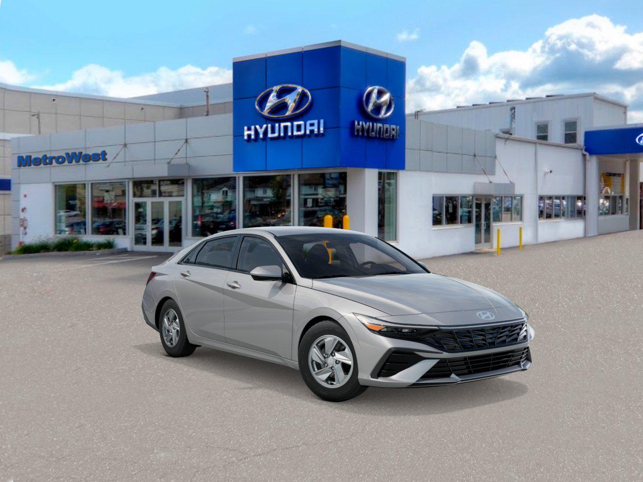 2025 Hyundai Elantra SE photo 2