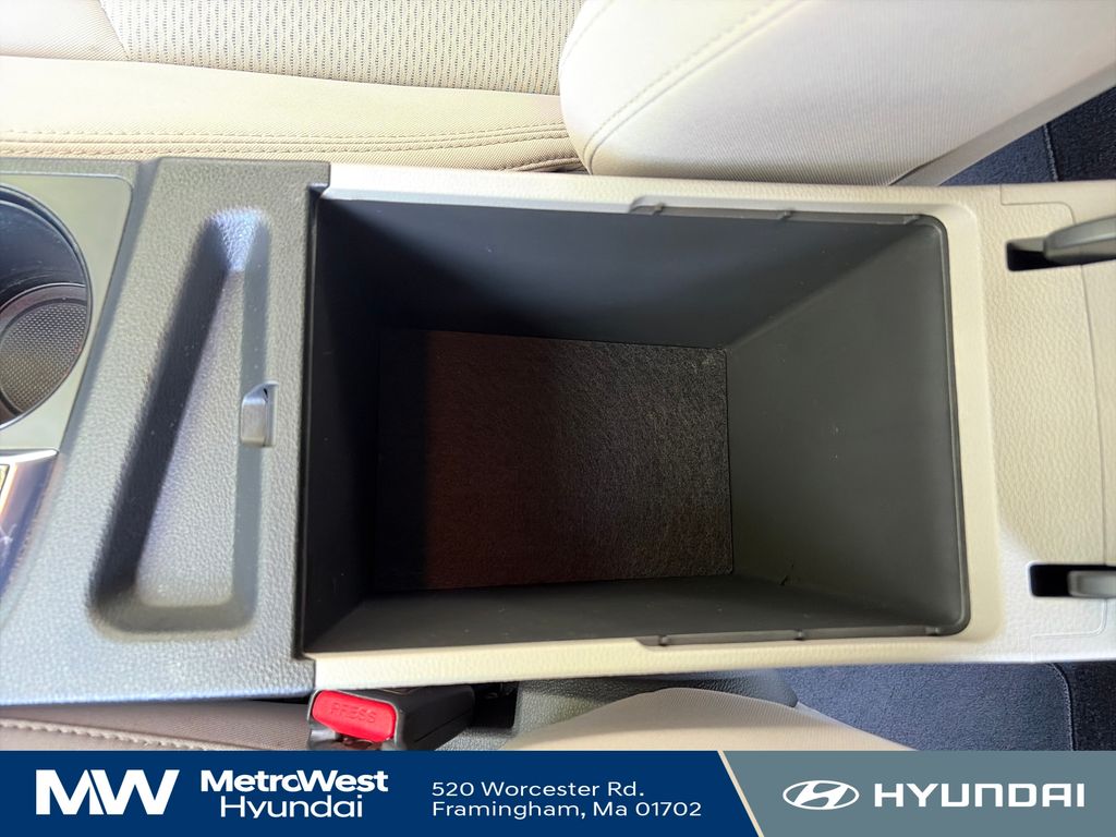 2017 Hyundai Sonata SE - Photo 25