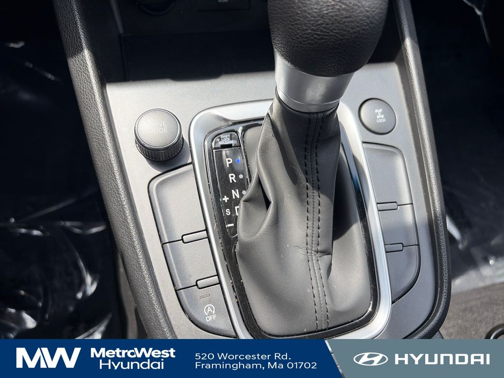 2023 Hyundai Kona SEL - Photo 23