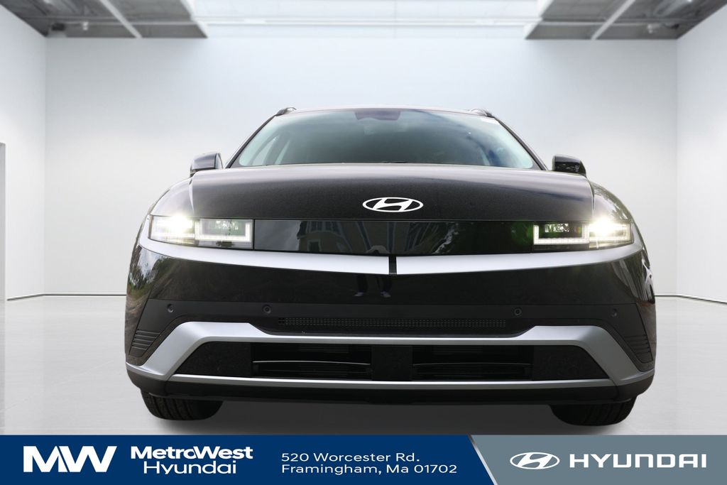 2025 Hyundai Ioniq 5 SEL photo 2