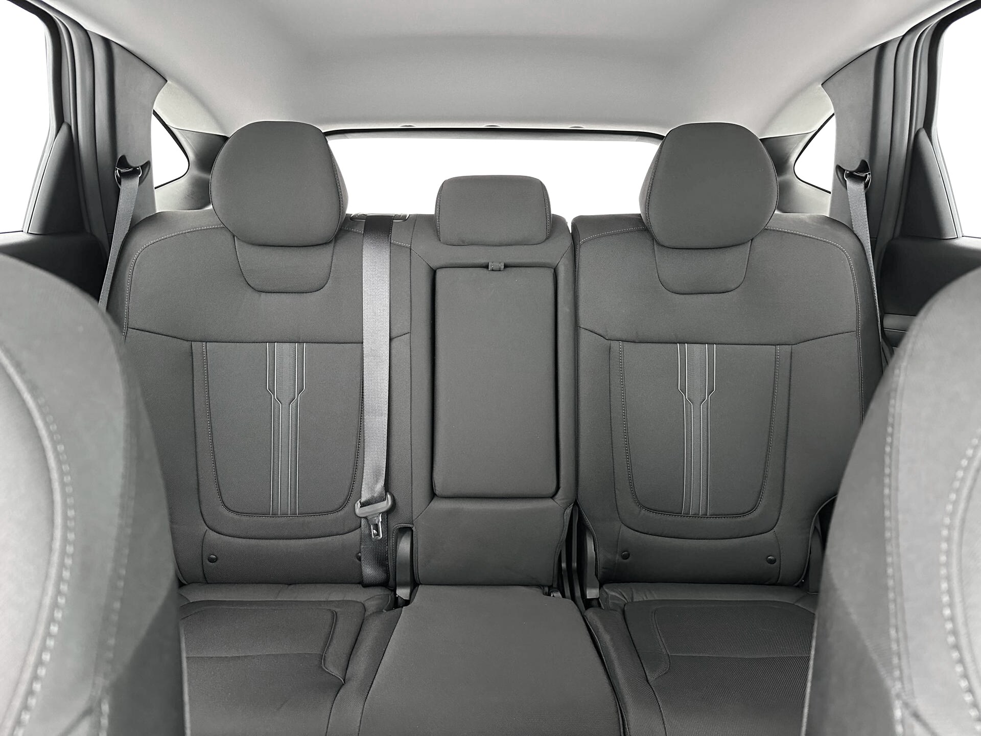 2025 Hyundai Tucson SEL - Photo 16