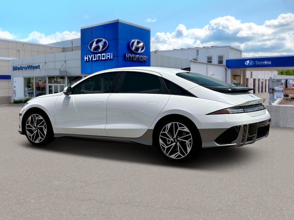 New 2025 Hyundai IONIQ 6 SEL Sedan