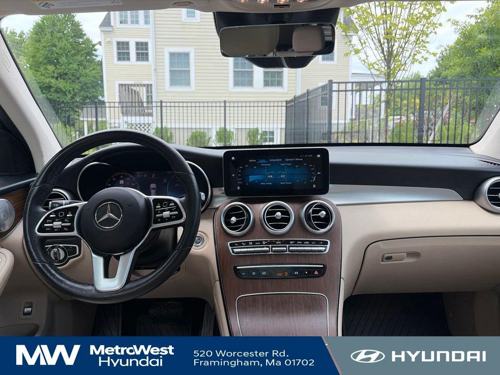 2021 Mercedes-Benz GLC GLC300 - Photo 11