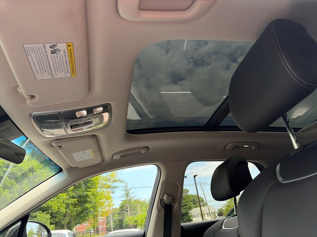 2023 GENESIS GV70 Standard - Photo 21