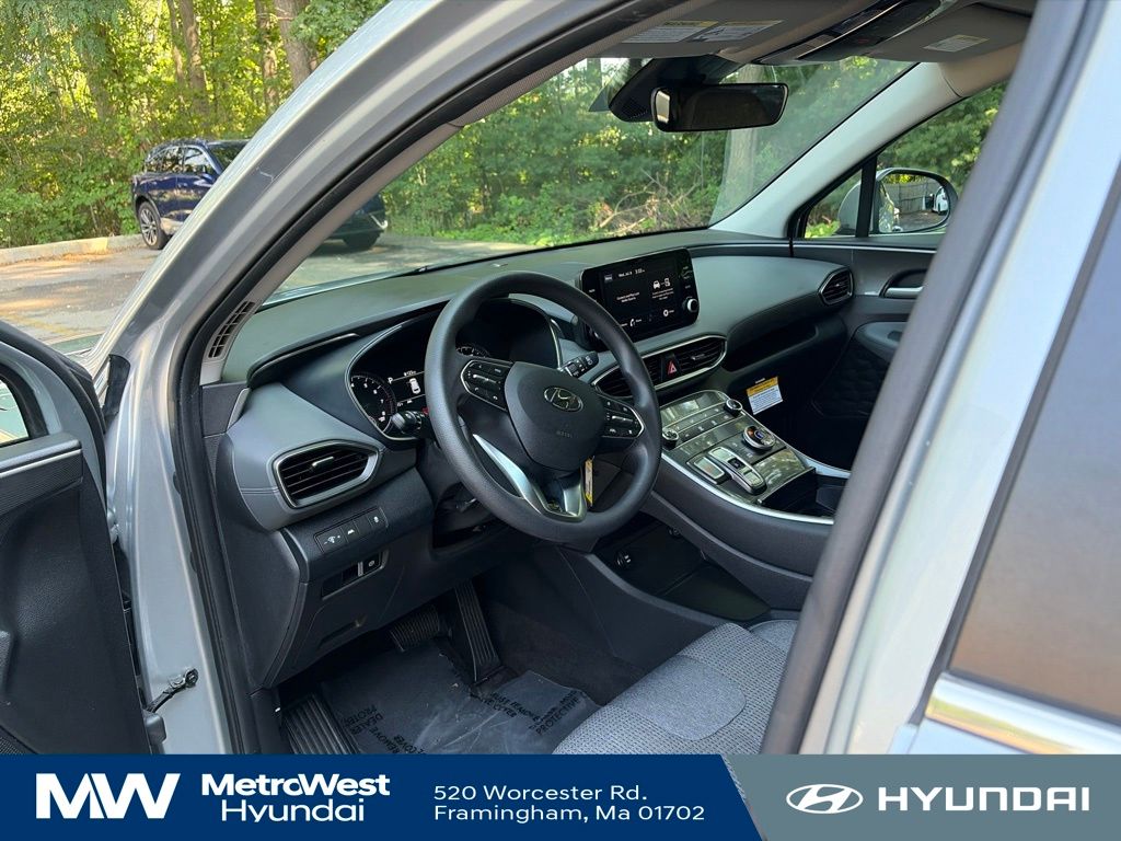 2023 Hyundai Santa Fe SE - Photo 10