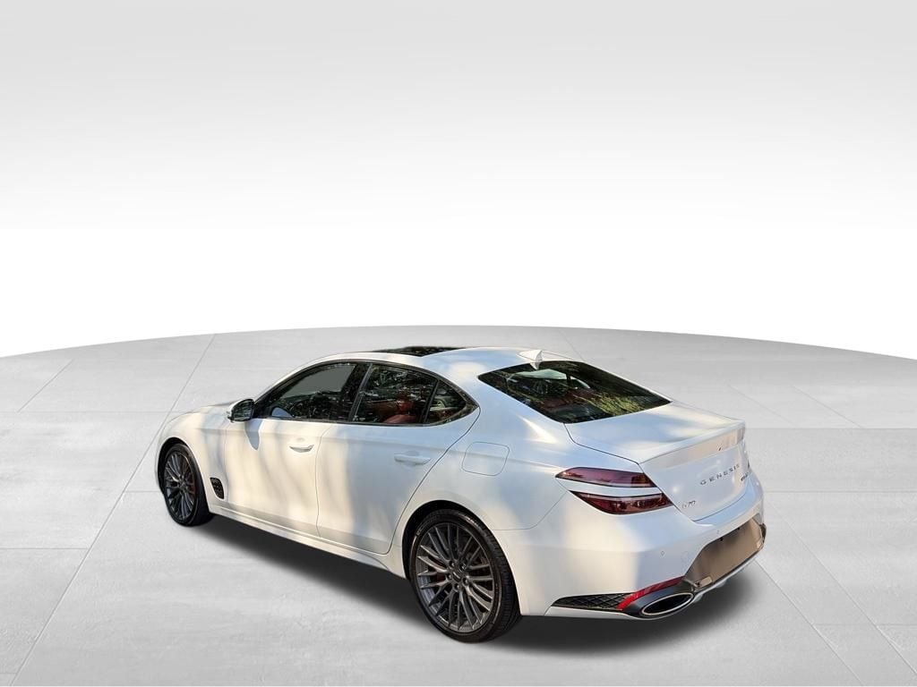 Used 2022 Genesis G70 3.3T Launch Edition Sedan