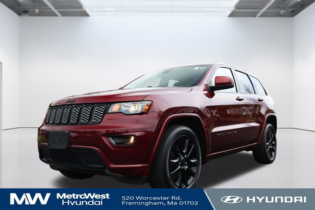 Used 2020 Jeep Grand Cherokee Laredo SUV