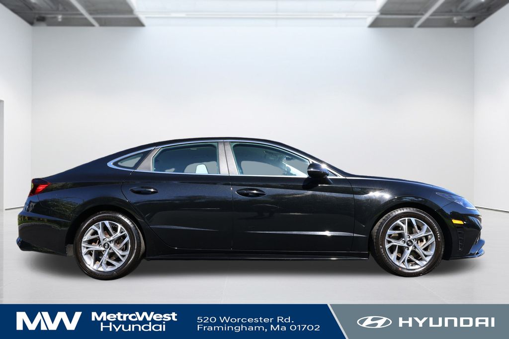 2020 Hyundai Sonata SEL photo 4