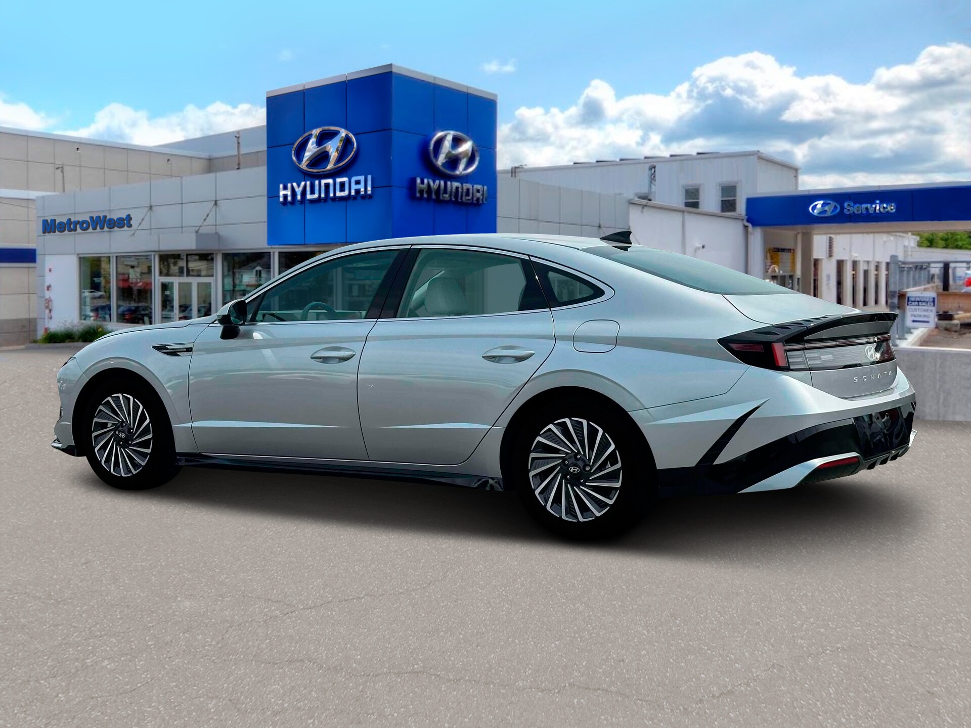 2025 Hyundai Sonata Hybrid SEL photo 4