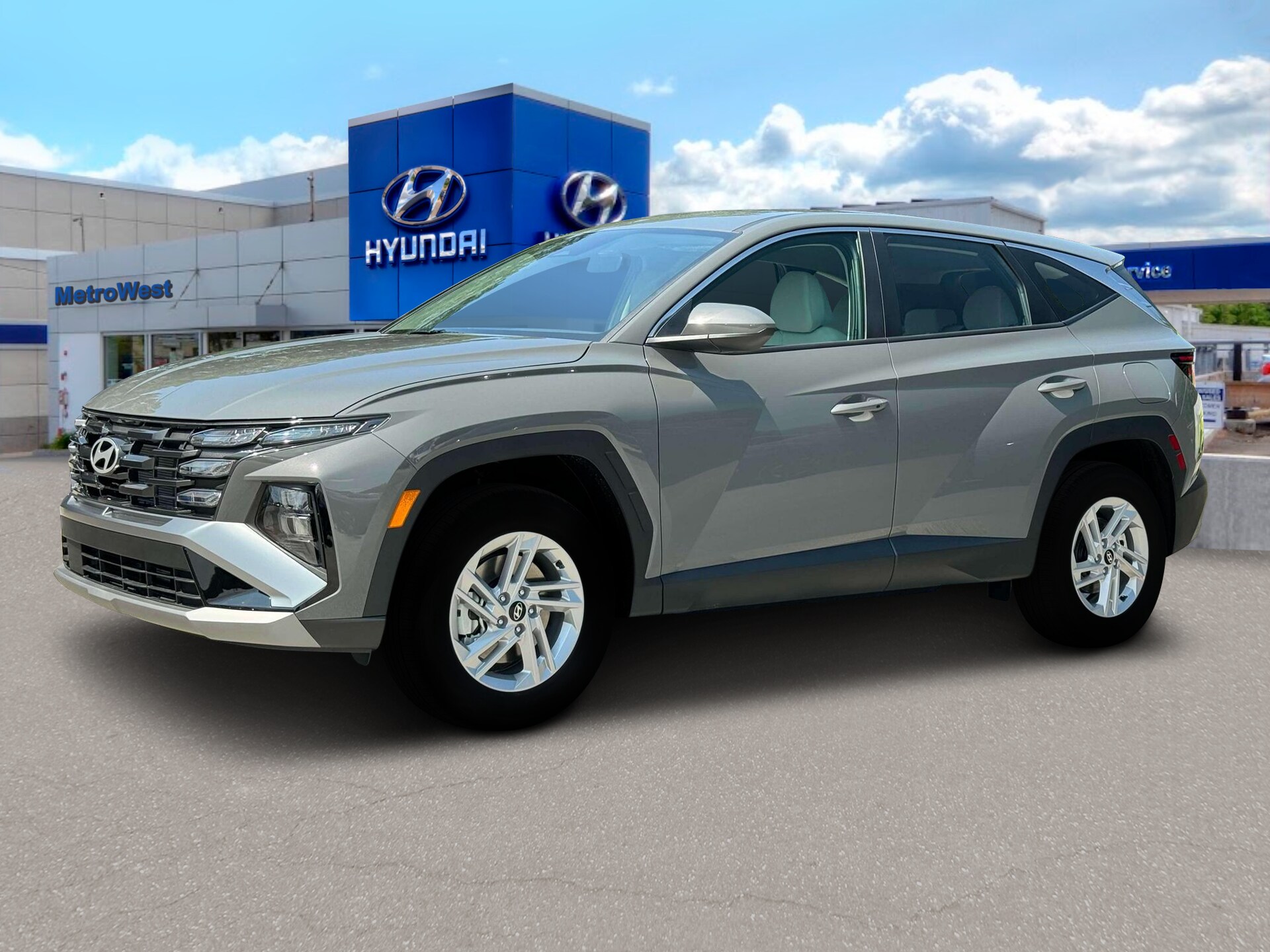 2025 Hyundai Tucson SE photo 2