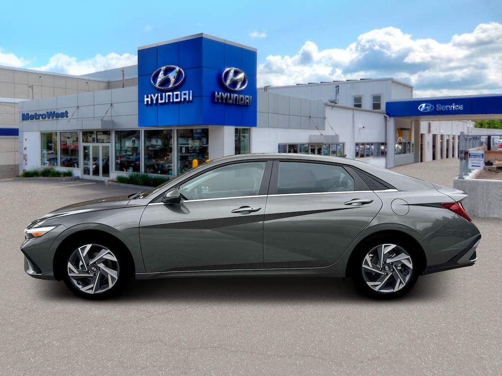 New 2026 Hyundai Elantra Limited Sedan