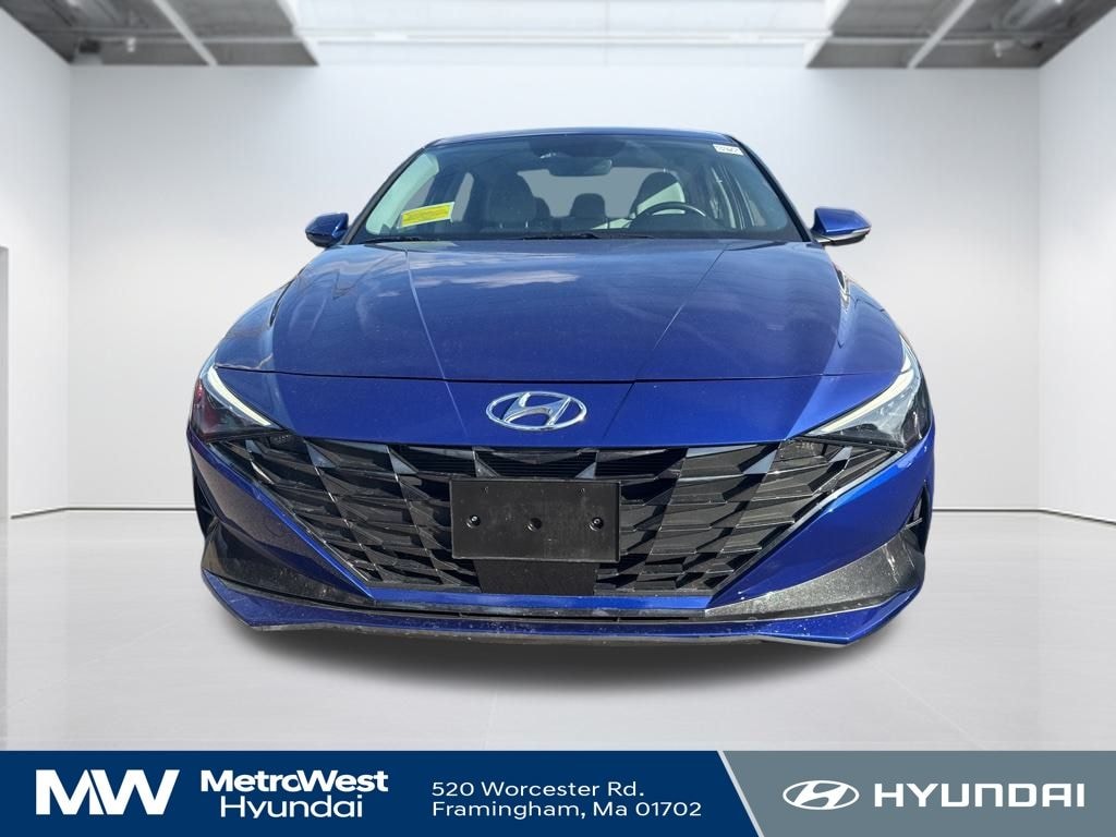 Used 2023 Hyundai Elantra Limited Sedan