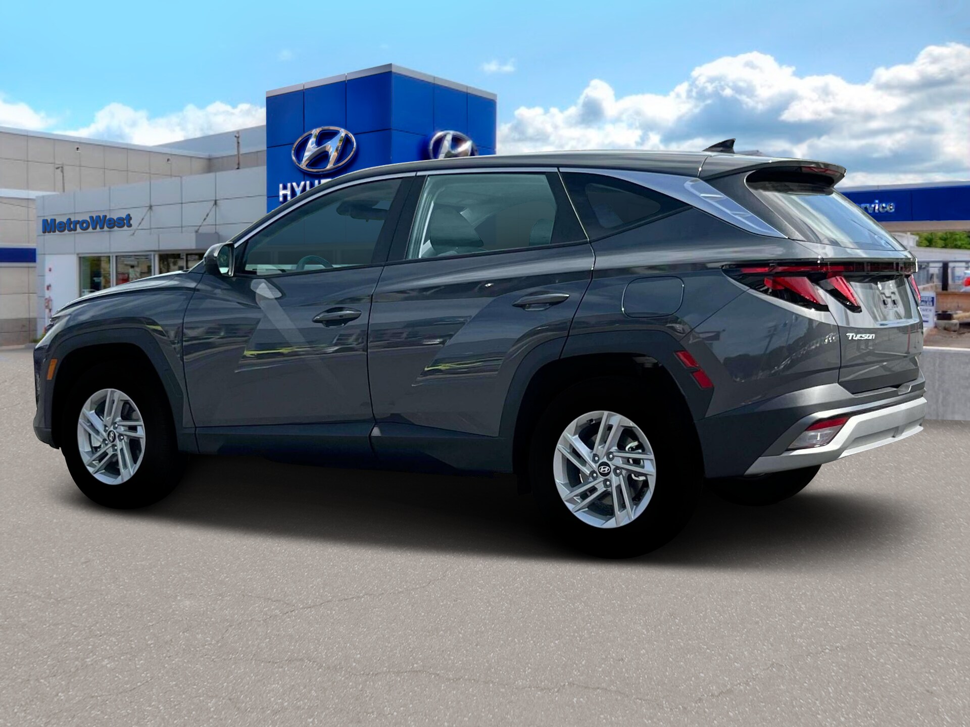 2025 Hyundai Tucson SE photo 4