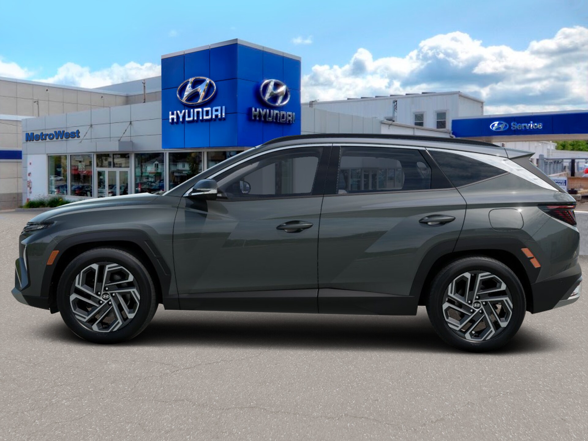 2026 Hyundai Tucson Hybrid Limited photo 2