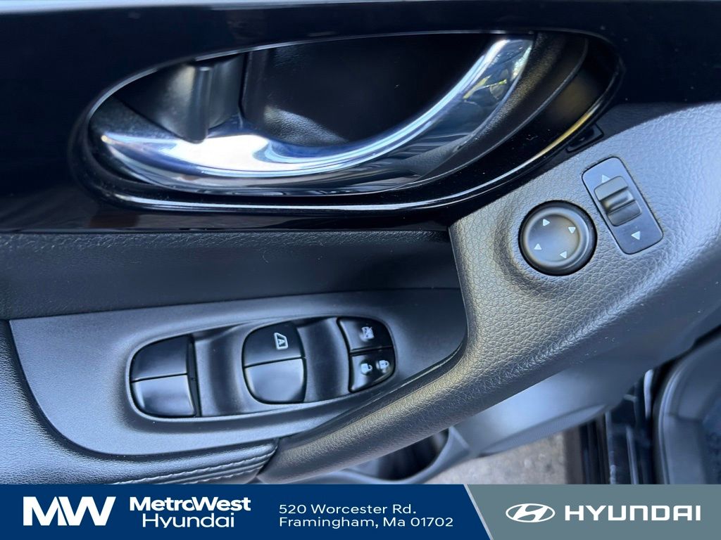 2019 Nissan Rogue Sport SL - Photo 10