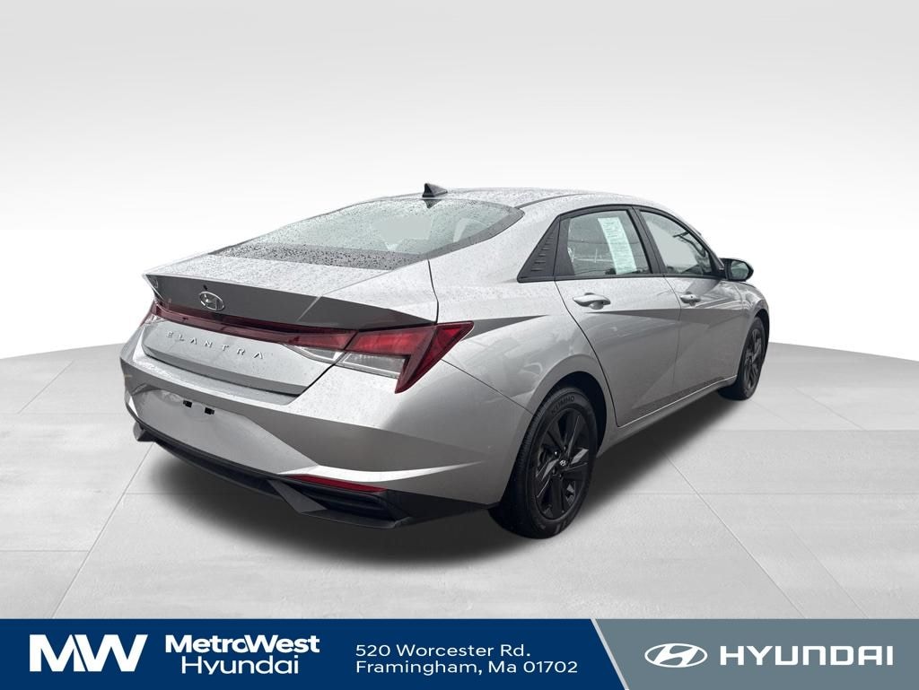 Used 2022 Hyundai Elantra SEL Sedan