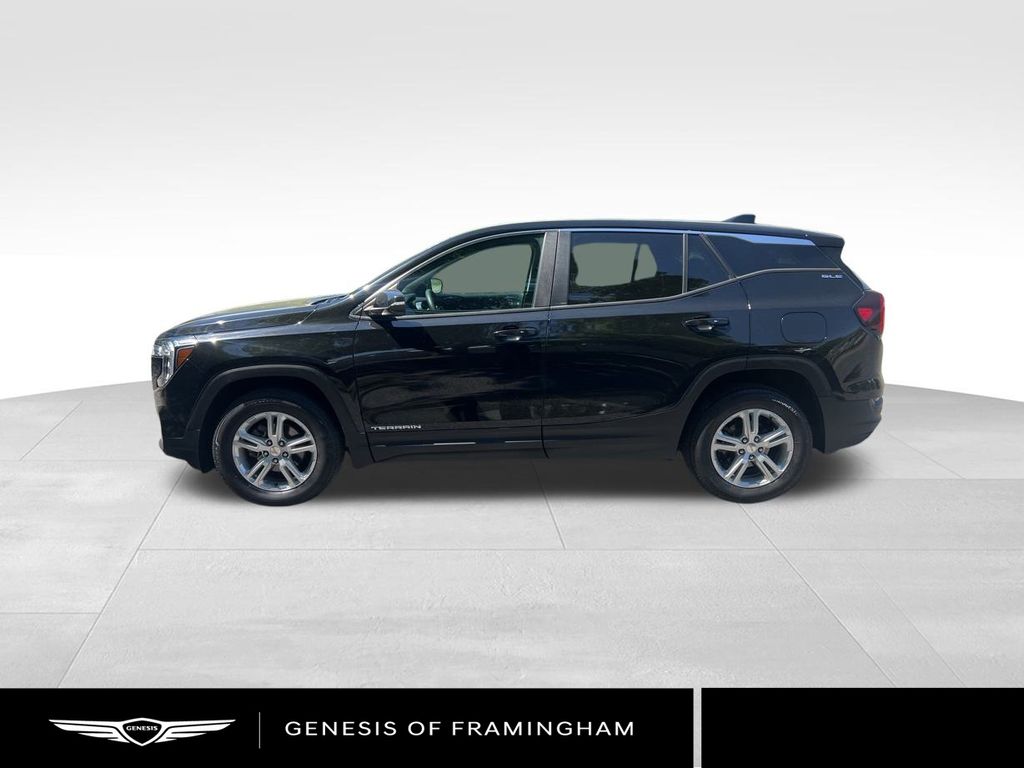 2022 Gmc Terrain SLE photo 4