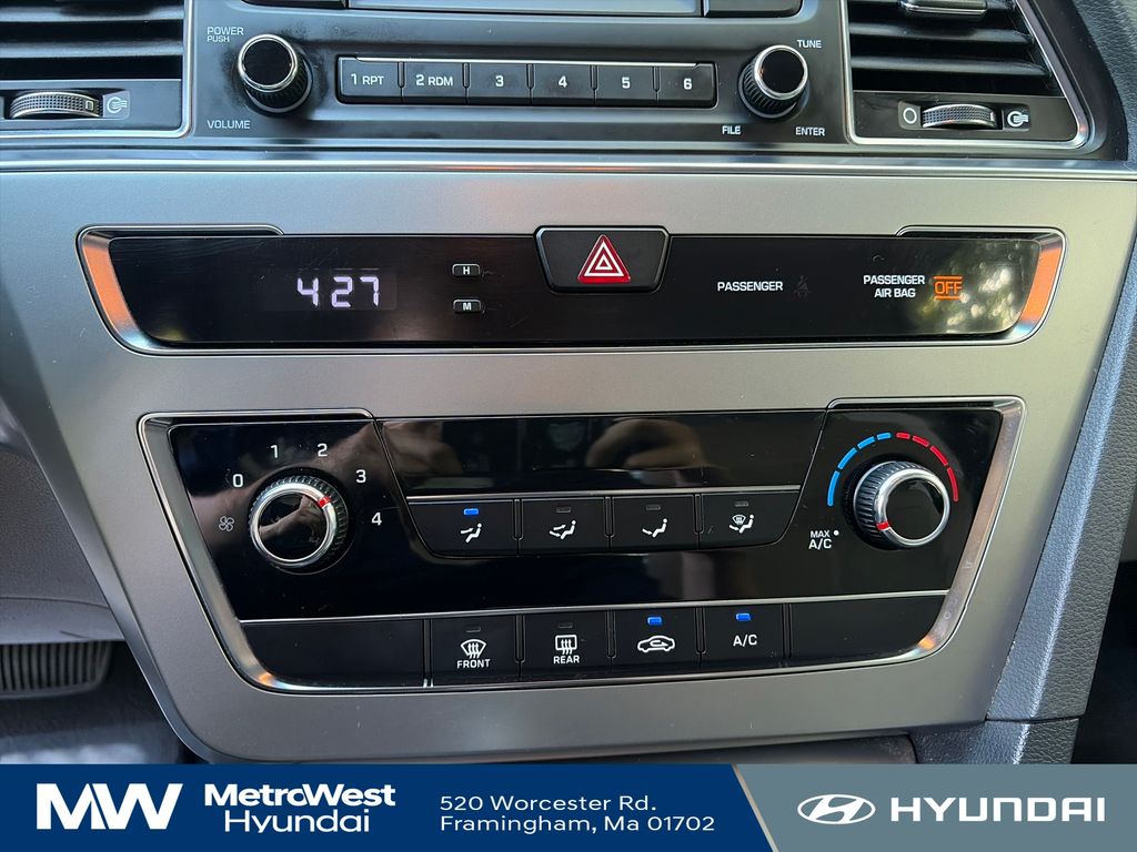 2017 Hyundai Sonata SE - Photo 18