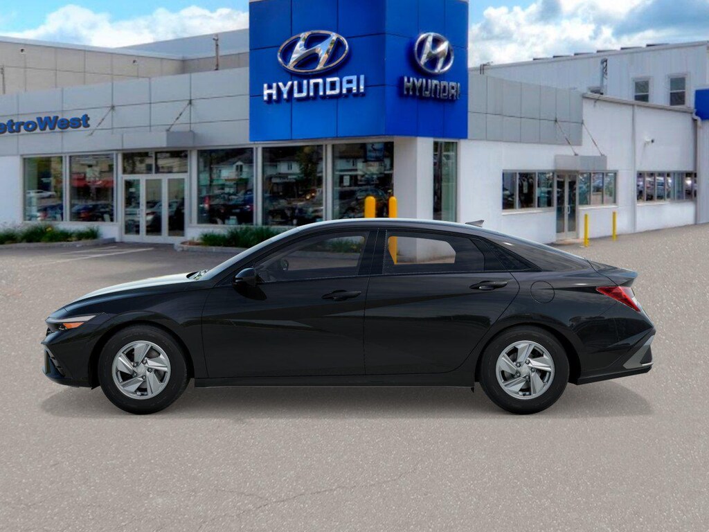 New 2026 Hyundai Elantra SE Sedan