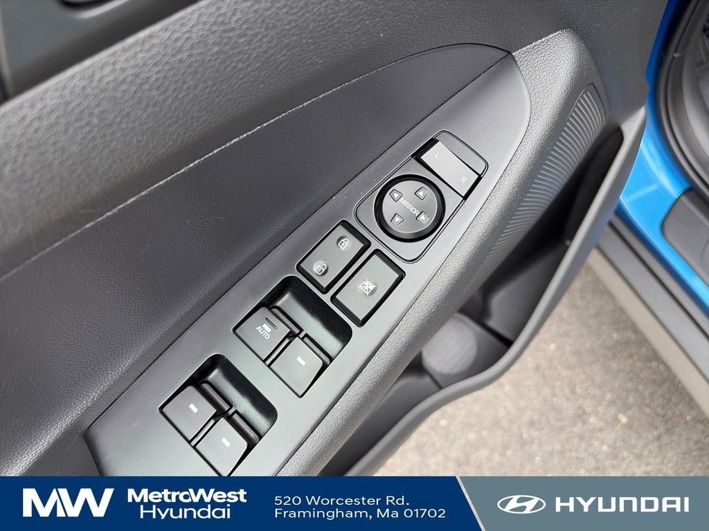 2017 Hyundai Tucson SE Plus - Photo 11