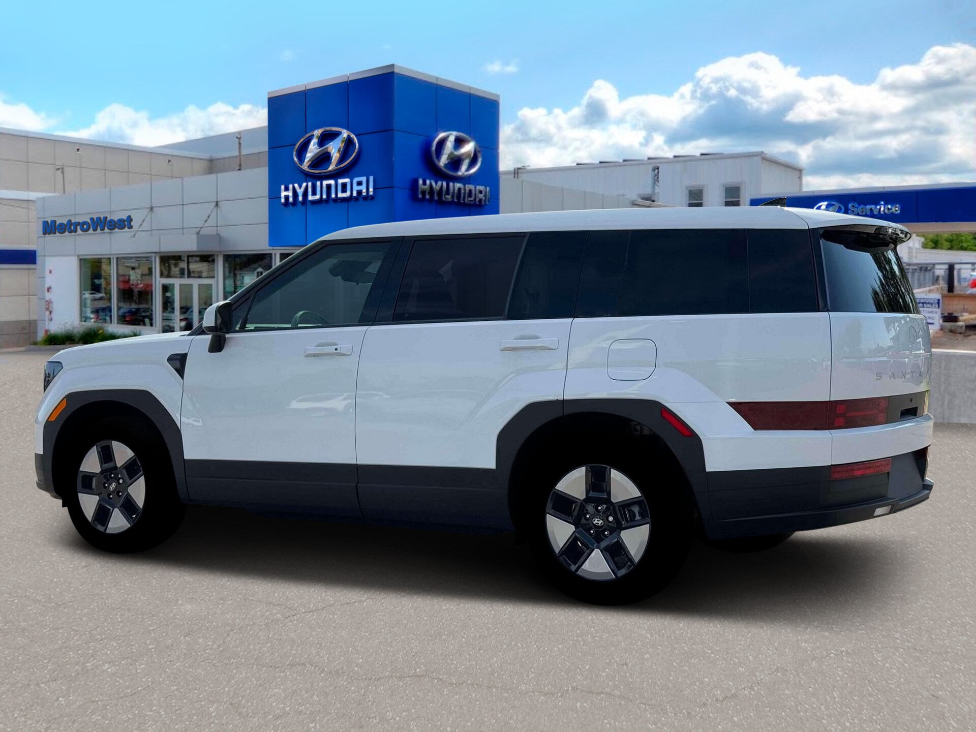 2026 Hyundai Santa Fe SE photo 4