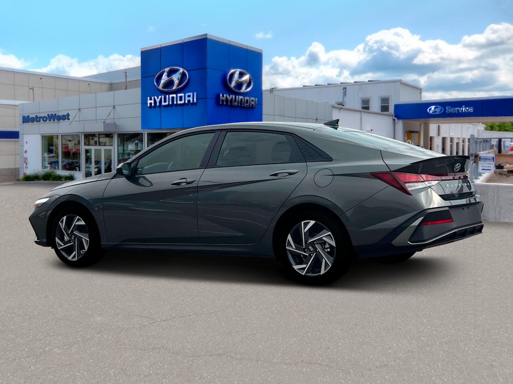 New 2025 Hyundai Elantra SEL Sport Sedan