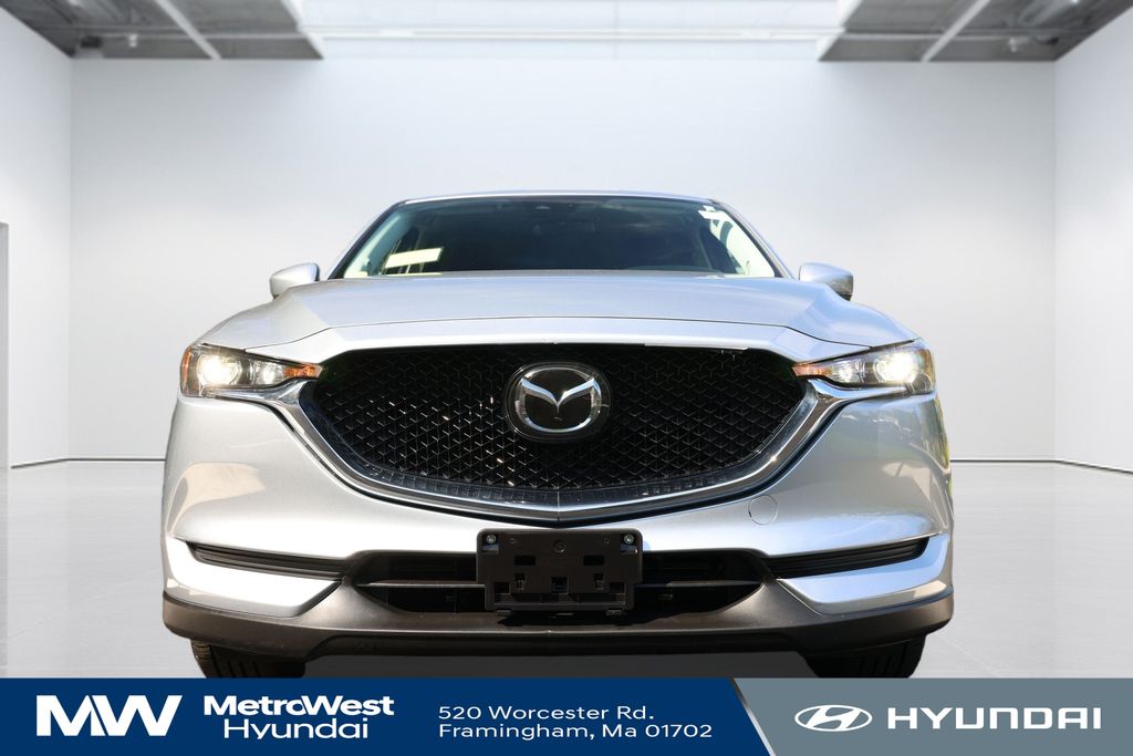 2018 Mazda CX-5 Touring photo 2