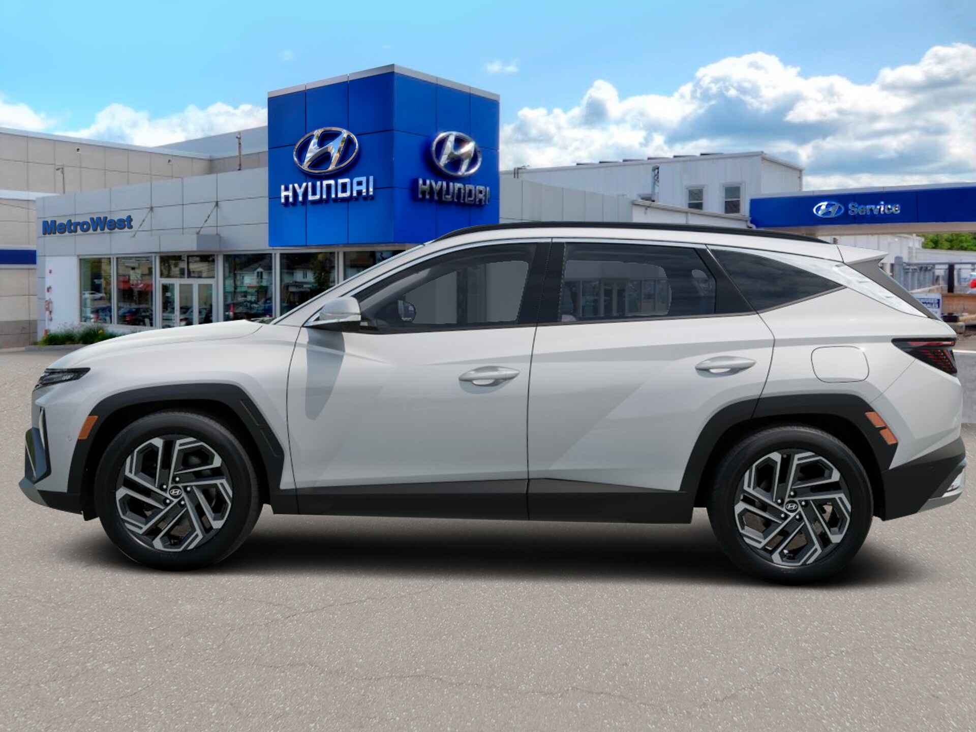 2026 Hyundai Tucson Hybrid Limited photo 2