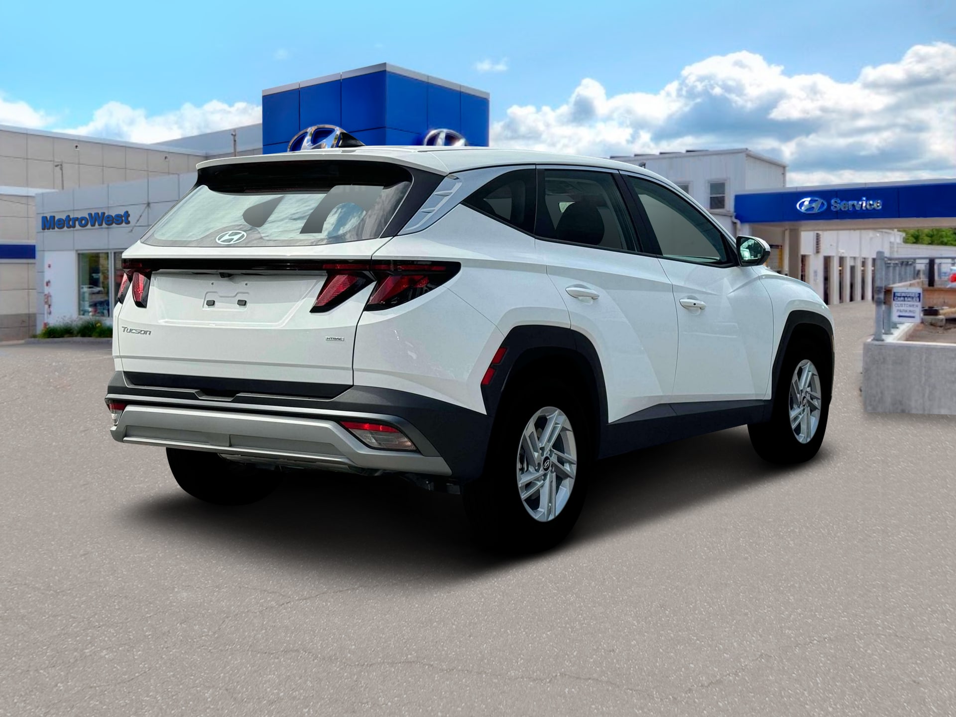 2025 Hyundai Tucson SE - Photo 7