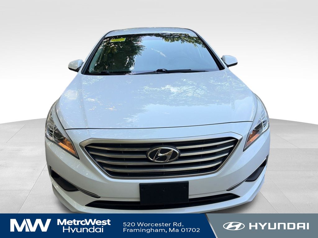 2017 Hyundai Sonata SE - Photo 8
